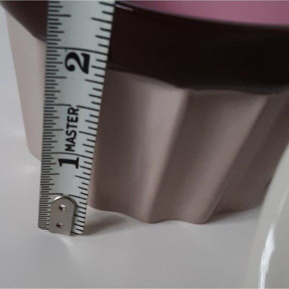 Pandora Susan G. Komen Breast Cancer Awareness Cupcake With Cherry on Top - Picture 5 of 9